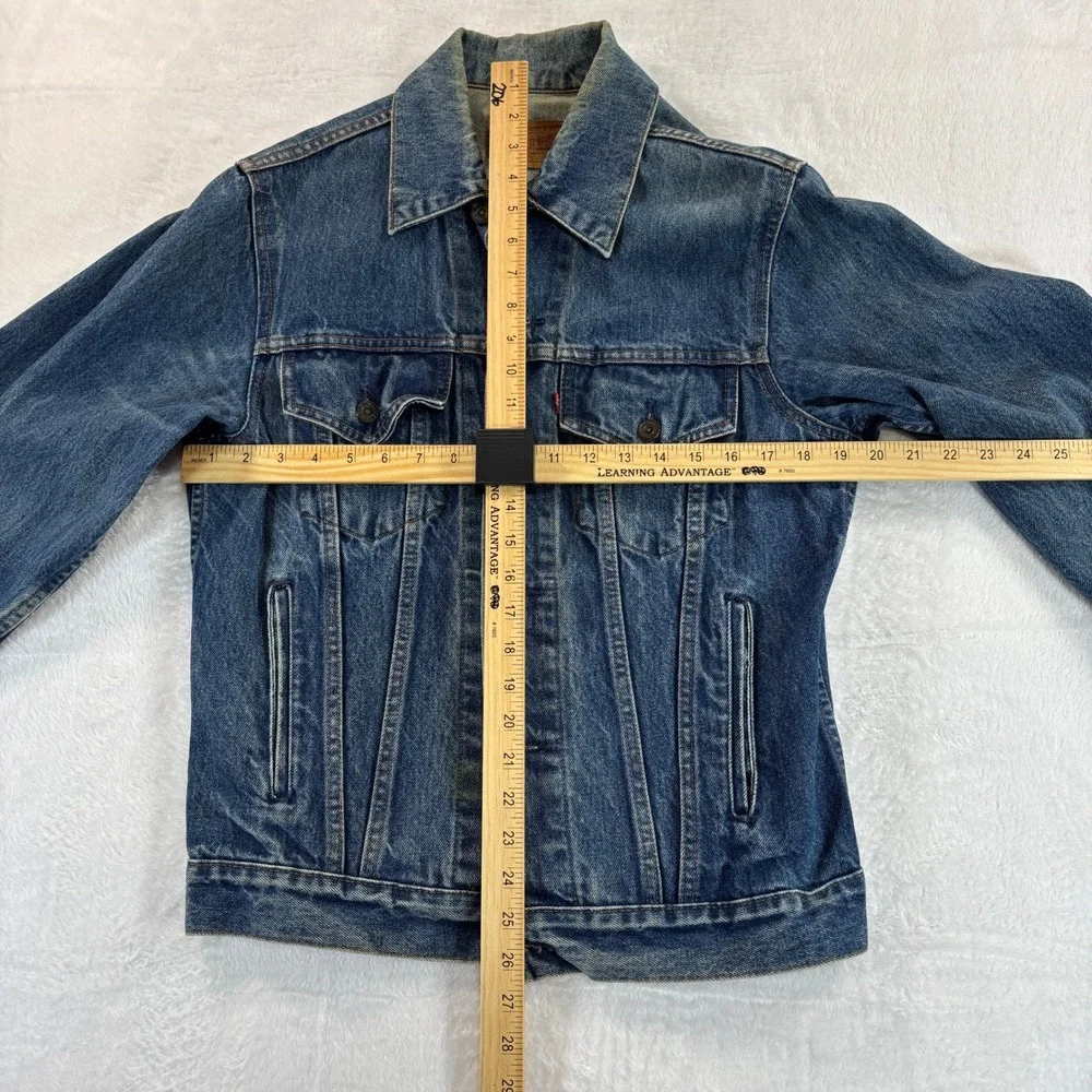 Levi's 71506‎ 0216 Vintage Trucker Jacket Men's 40 Made in Canada Denim Distress
